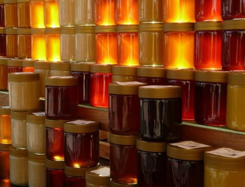 ¿Qué miel es mejor? La clara o la oscura